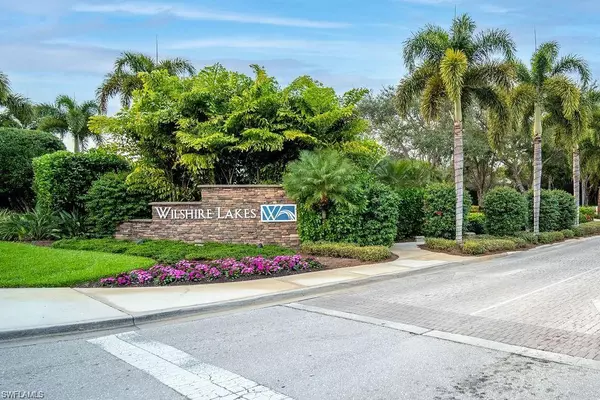 3765 Fieldstone BLVD 102, Naples, FL 34109