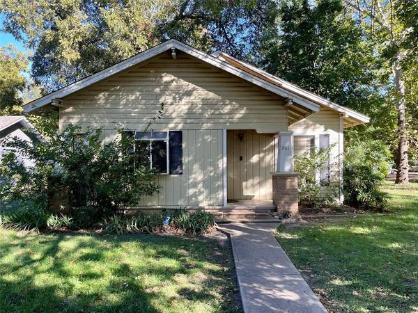 201 Pine Street, Clyde, TX 79510