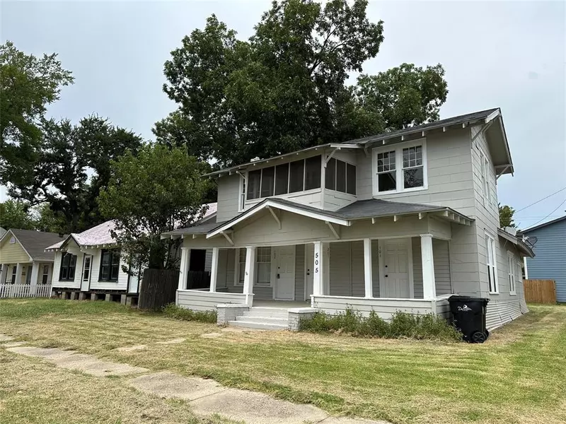 505 W Morgan Street #A, Denison, TX 75020