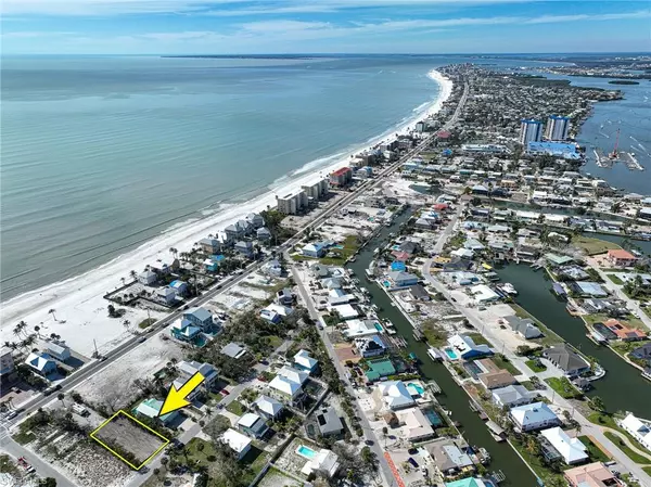 Fort Myers Beach, FL 33931,5420-5422 Palmetto ST