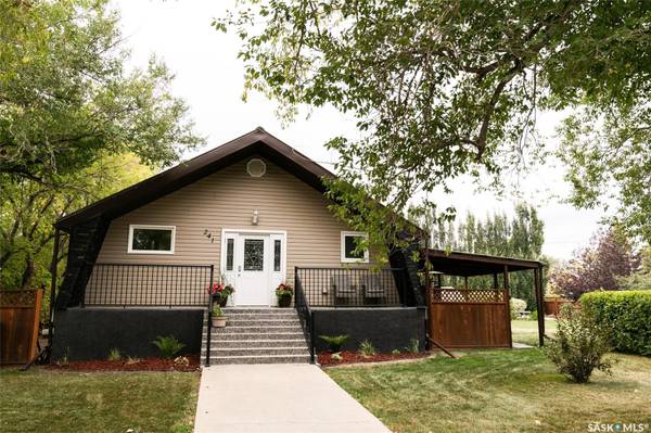 241 Alberta AVENUE, Kerrobert, SK S0L 1R0