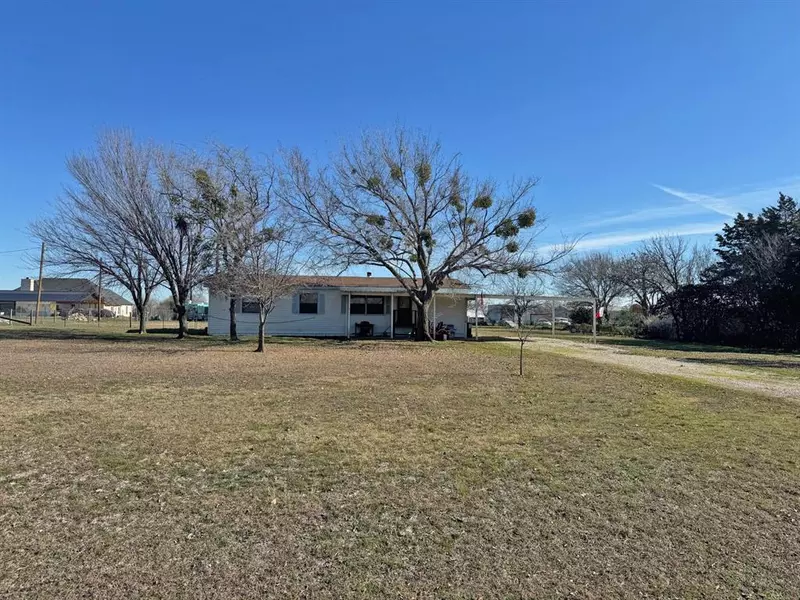 18015 Bruno Road, Justin, TX 76247