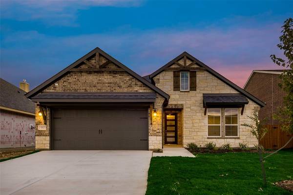 1905 Kelva Drive,  Haslet,  TX 76052