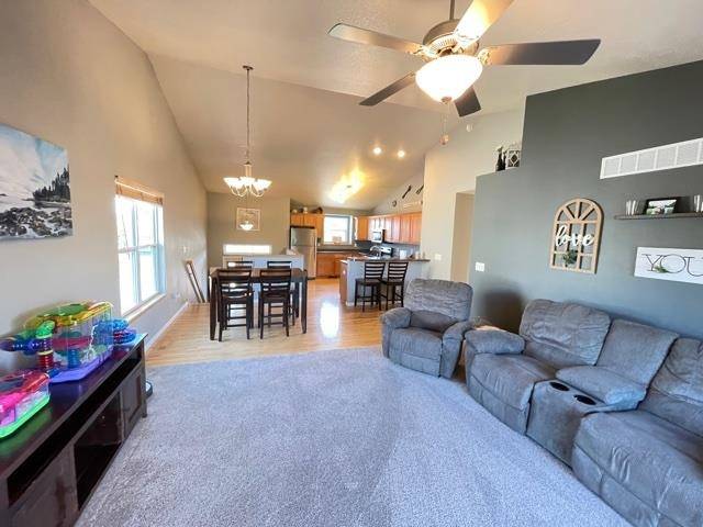 North Liberty, IA 52317,1642 Vandello Circle