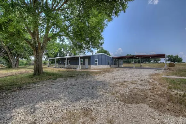 Point, TX 75472,370 Rs County Road 4530