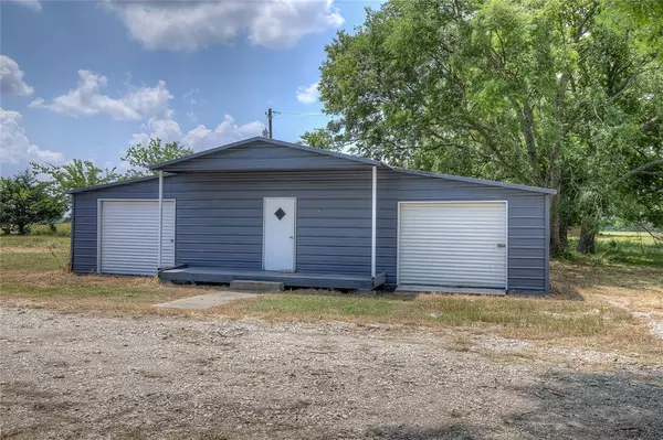 Point, TX 75472,370 Rs County Road 4530