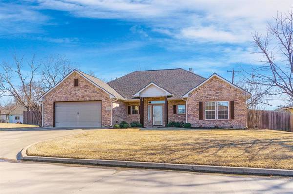 504 Jouette Street, Farmersville, TX 75442