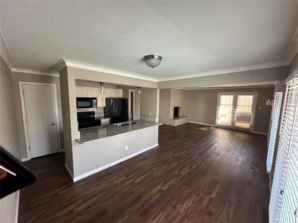 5937 E University Boulevard #130, Dallas, TX 75206