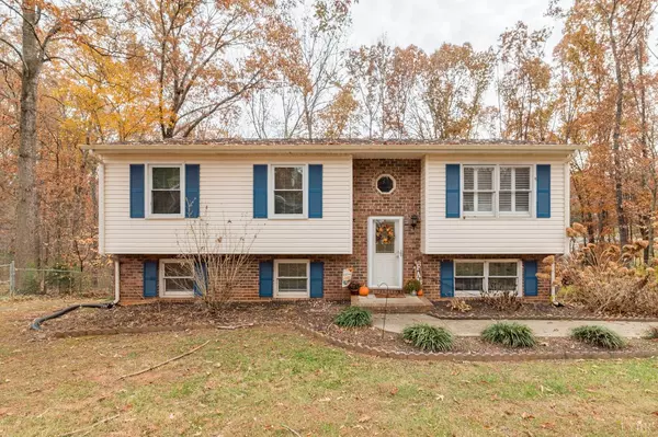 194 Melwood DR, Madison Heights, VA 24572