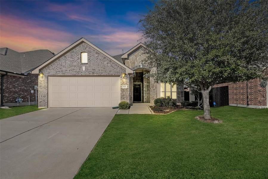 824 Chatsworth Drive, Anna, TX 75409