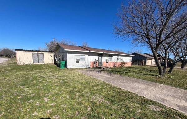 434 E Clinton Street, Dublin, TX 76446