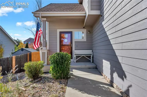 Colorado Springs, CO 80922,5228 Arroyo ST