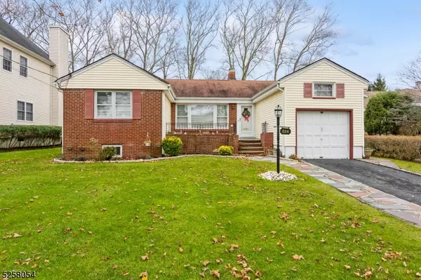 524 Ashwood Rd, Springfield Twp., NJ 07081