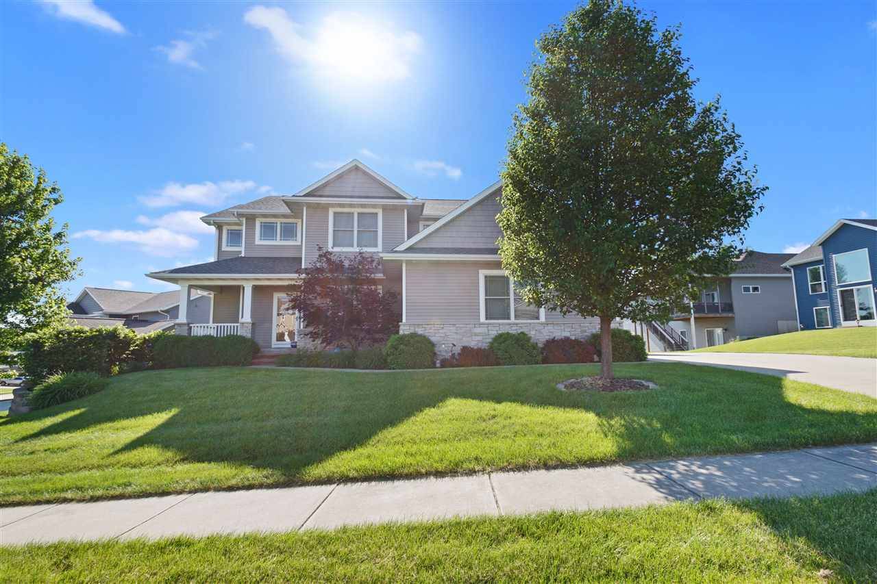 1038 Tipperary Rd, Iowa City, IA 52246