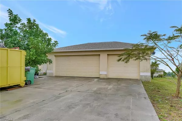 Cape Coral, FL 33909,1726 17th TER