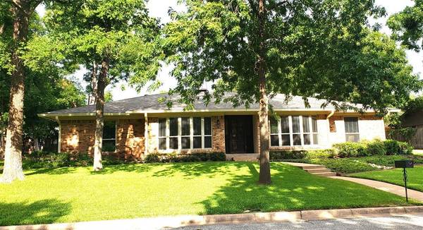 2605 Nantucket Drive, Sherman, TX 75092