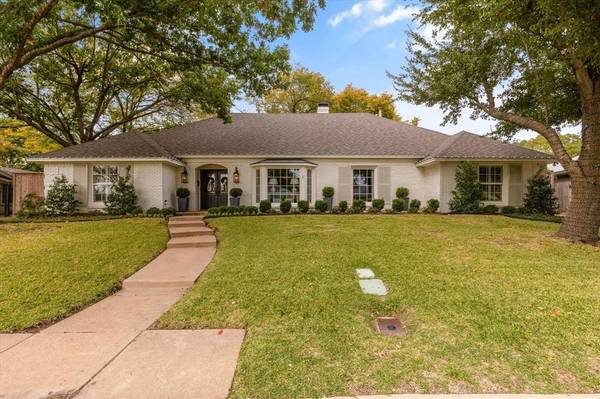 3924 Thistle Lane, Fort Worth, TX 76109