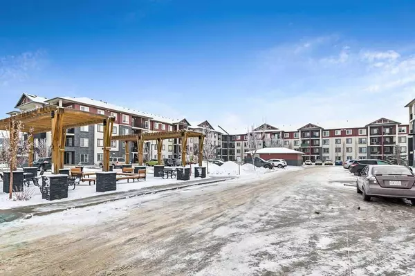 Calgary, AB T2X 2B9,81 Legacy BLVD SE #1430