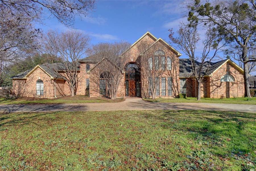 140 Canyon Oaks Drive, Argyle, TX 76226