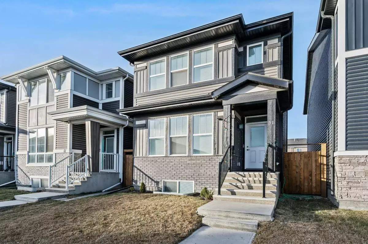 Calgary, AB T3N 1J5,51 Corner Meadows Villas NE