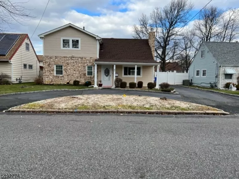 45 W Iselin Pkwy, Woodbridge Twp., NJ 08830