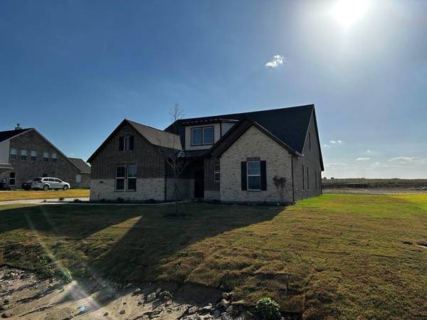 112 Spicewood Trail, Rhome, TX 76078