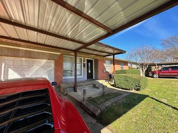 1719 Buena Vista Street, Mesquite, TX 75149