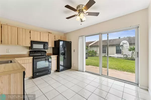 Delray Beach, FL 33484,15815 Forsythia Cir  #villa