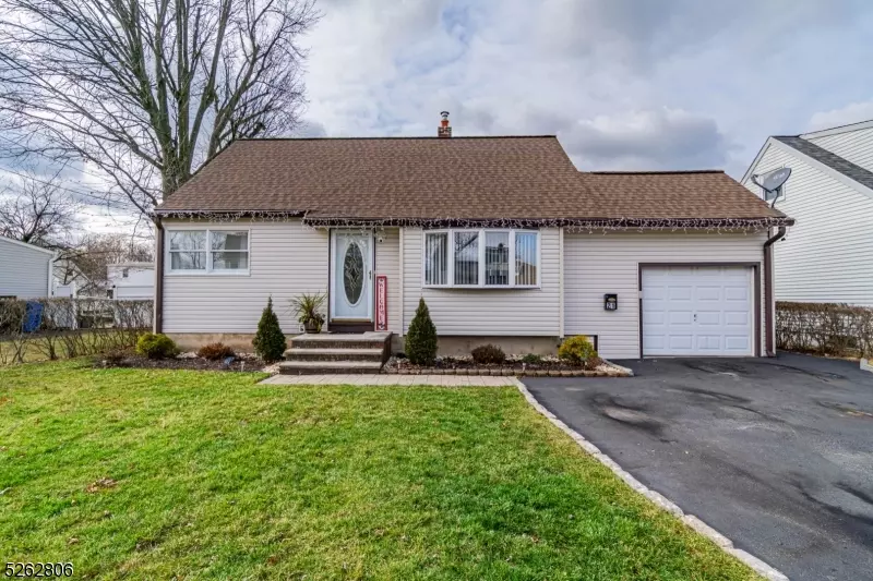 21 Hancock Pl, Woodbridge Twp., NJ 08830