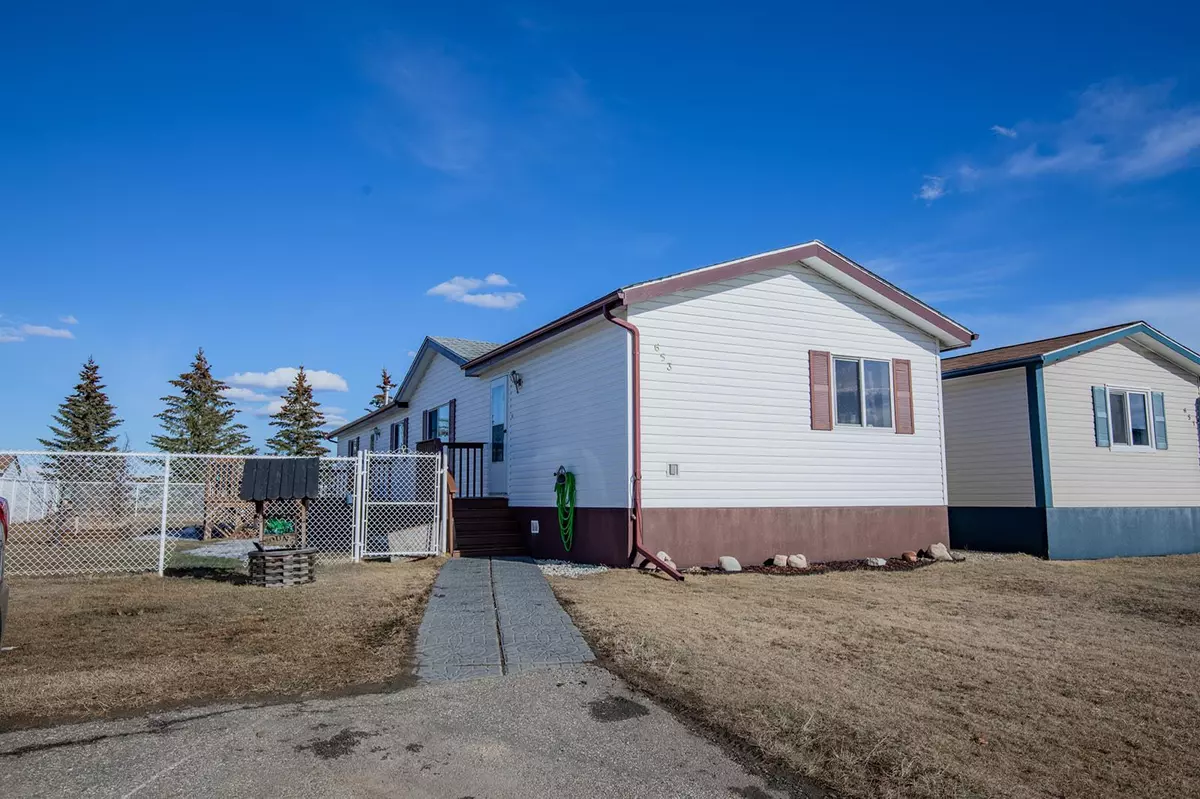 Rural Grande Prairie No. 1 County Of, AB T8W 5K5,653 Carley Close