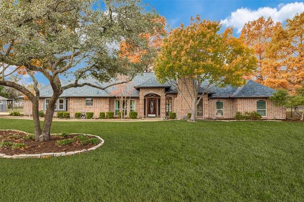 1355 Lynn Lane,  Lucas,  TX 75002