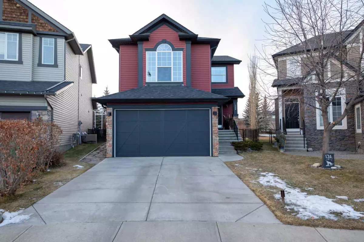 Calgary, AB T3H 0B3,128 Cougartown Close SW