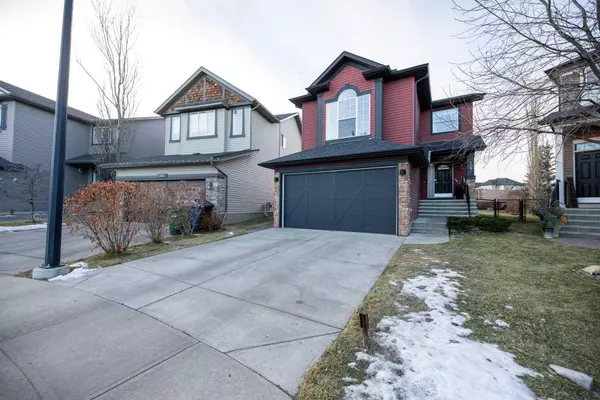 Calgary, AB T3H 0B3,128 Cougartown Close SW