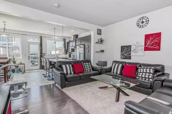 Calgary, AB T3N 0M1,104 Skyview Point CRES NE