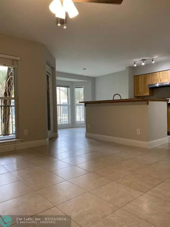 Coral Springs, FL 33071,777 Riverside Dr  #1526