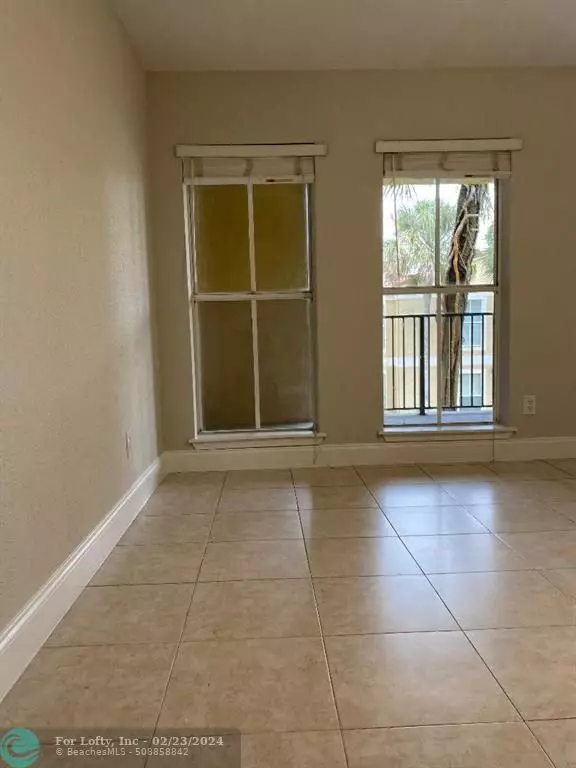 Coral Springs, FL 33071,777 Riverside Dr  #1526