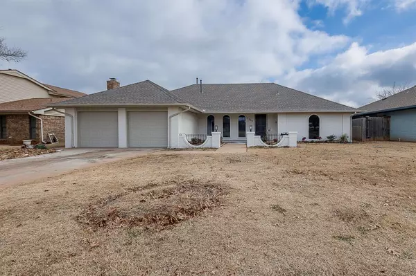 Warr Acres, OK 73132,7200 N Comanche Avenue