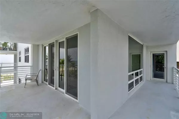 Pompano Beach, FL 33062,812 Briny Ave  #3D