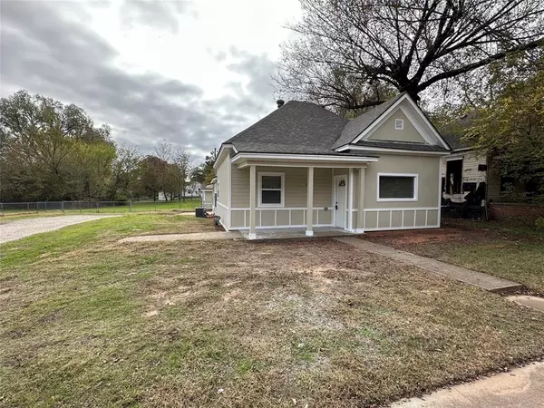 408 W Heron Street, Denison, TX 75020