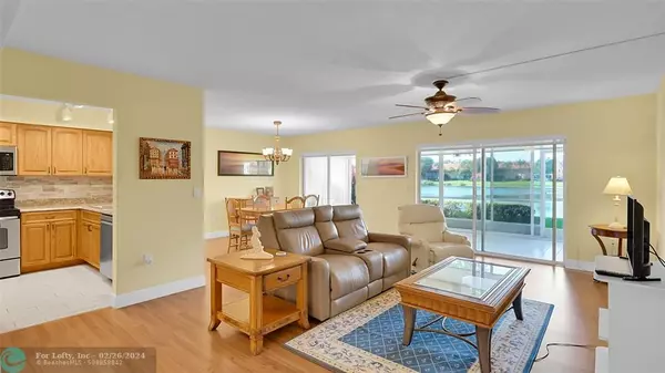 Boynton Beach, FL 33437,7849 Whispering Palms Dr  #101