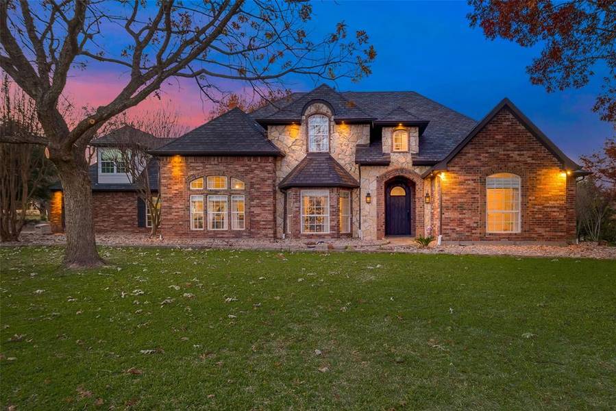 501 Oak Brook Drive, Lucas, TX 75002