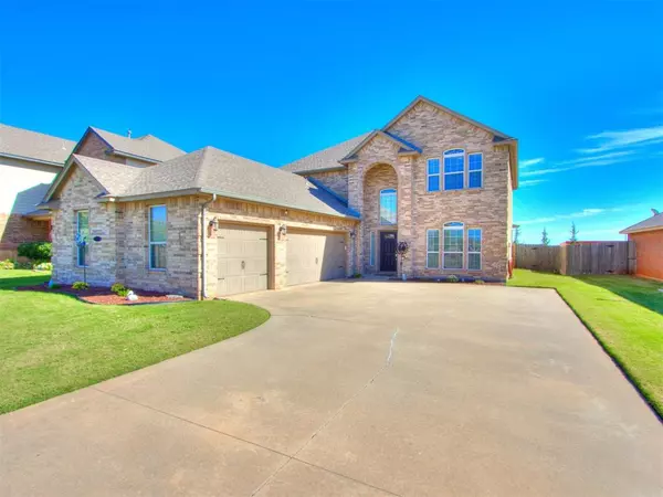 15316 Blue Jay Drive, Edmond, OK 73013