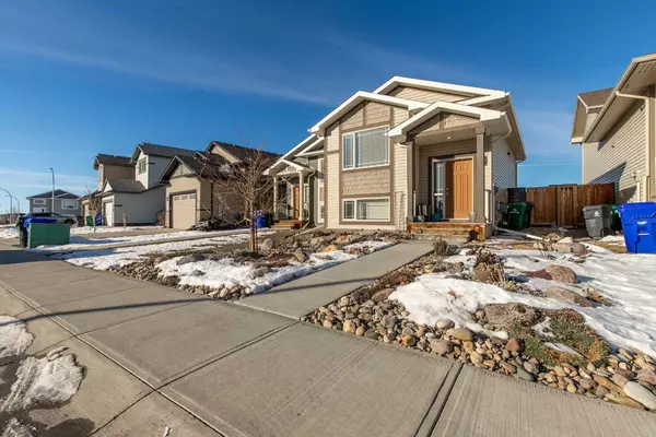 Lethbridge, AB T1J 5J3,150 Crocus TER W