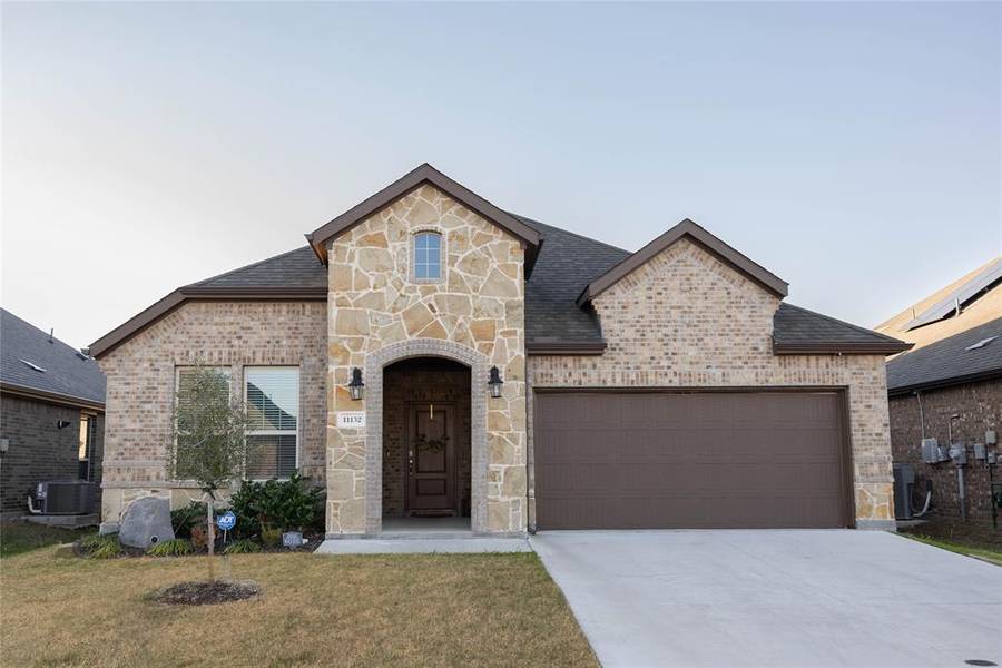 11132 Ranchera Drive, Aubrey, TX 76227