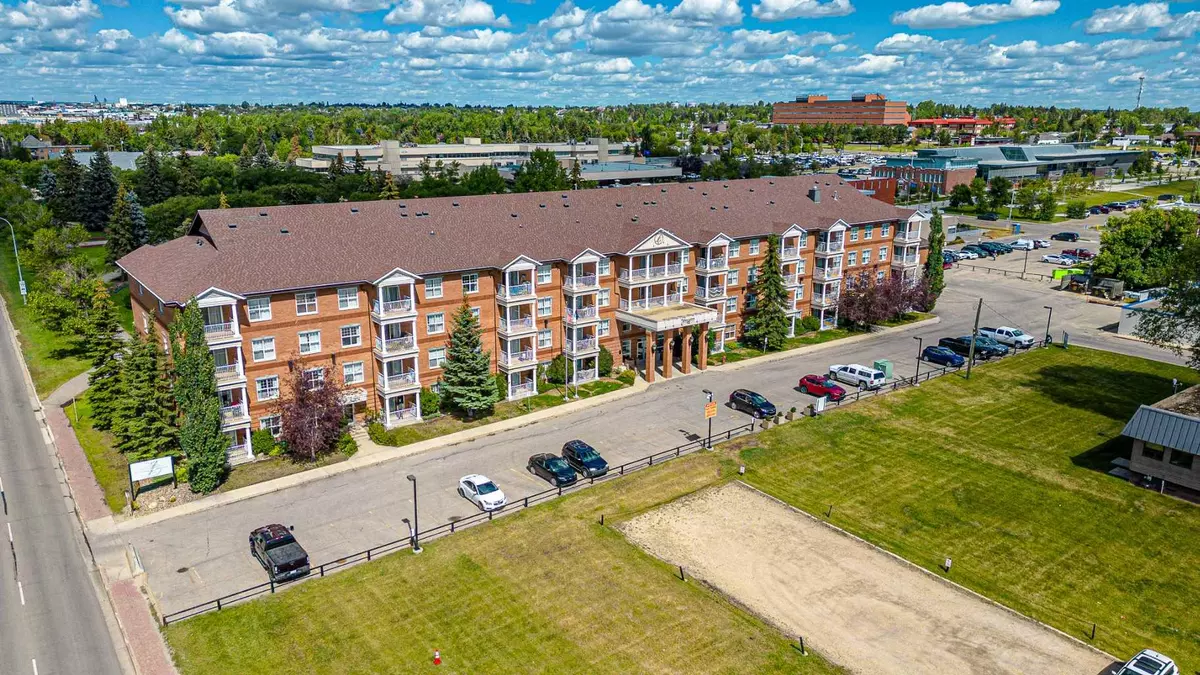 Grande Prairie, AB T8V0X8,9914 101 AVE #403