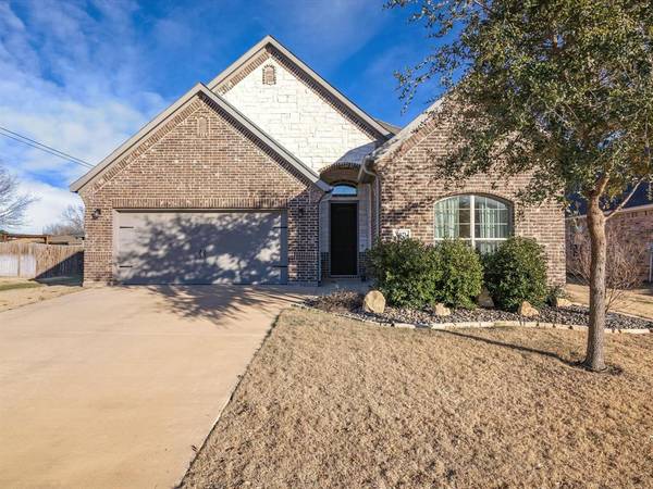 2921 Josie Drive, Decatur, TX 76234