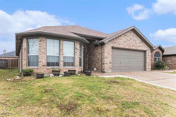 12308 Silver Mist Trail, Fort Worth, TX 76028