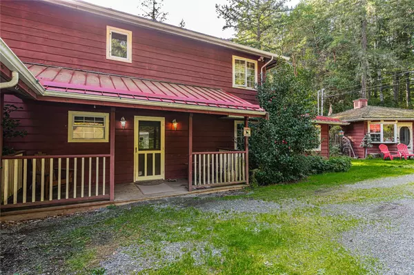 Salt Spring, BC V8K 1H3,270 Broadwell Rd