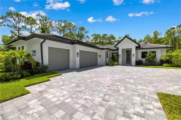 9530 Strike LN, Bonita Springs, FL 34135