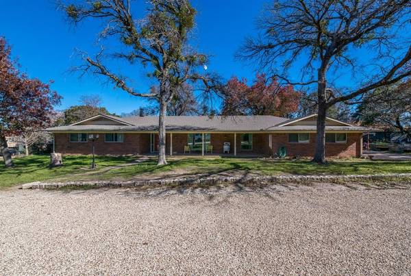 138 County Road 1751, Clifton, TX 76634